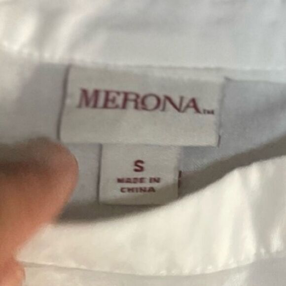 MERONA White Flowy Tank Top with Lace Details. Size Small. - Picture 5 of 5